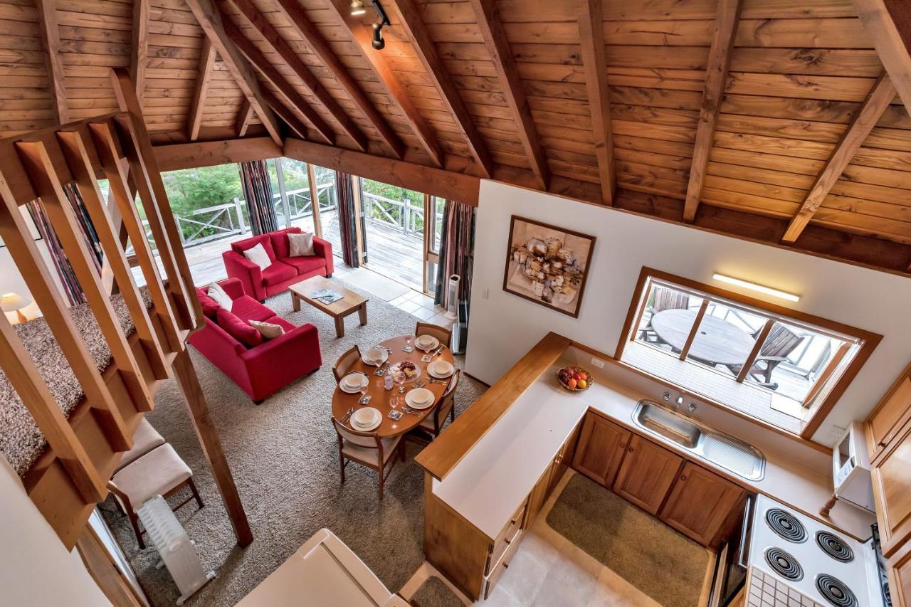 Te Maiki Retreat - Russell Holiday Home Екстер'єр фото