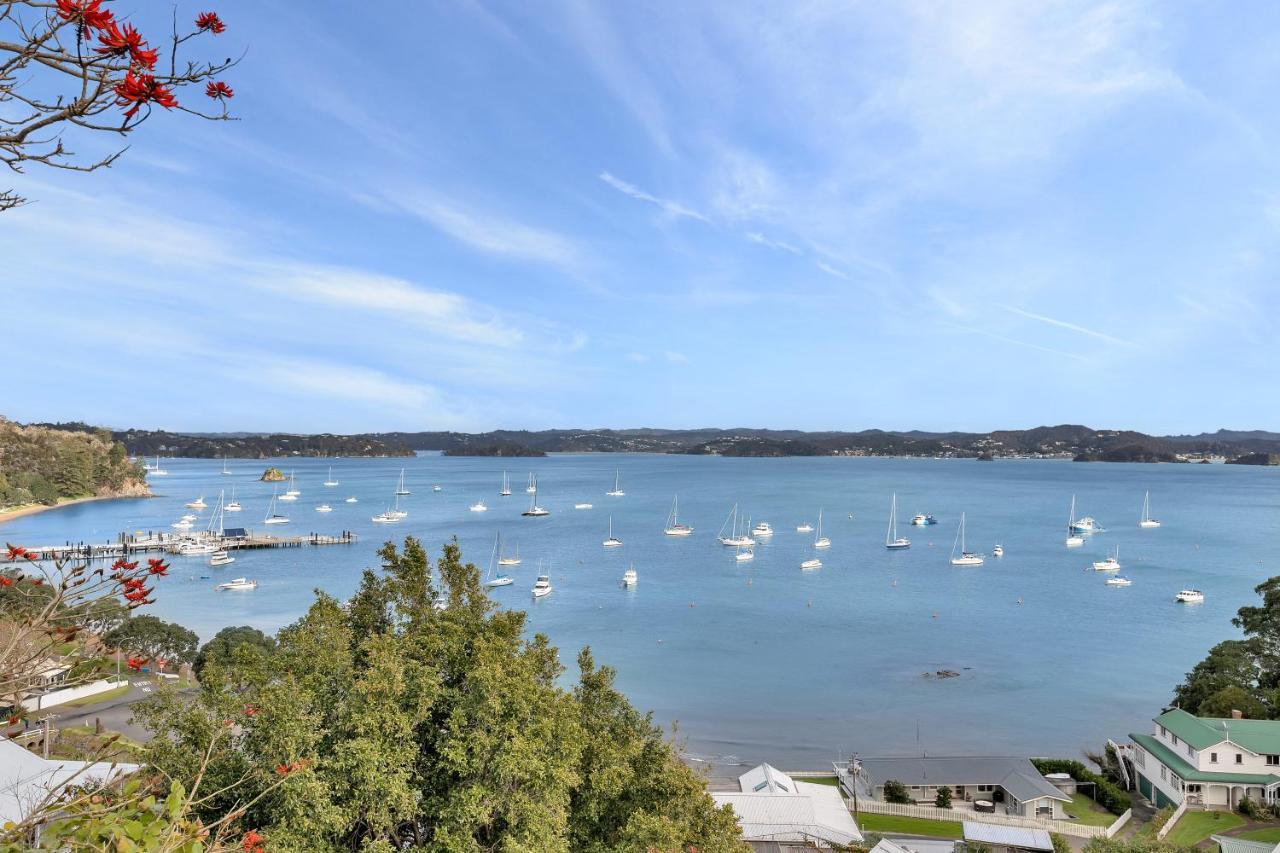 Te Maiki Retreat - Russell Holiday Home Екстер'єр фото